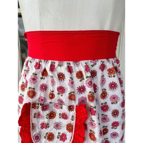 Vintage Cotton Red Flower Half Apron Retro - Picture 4 of 6